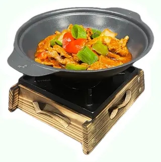 56. Sartén De Ternera Con Verduras Mixtas (Picante)