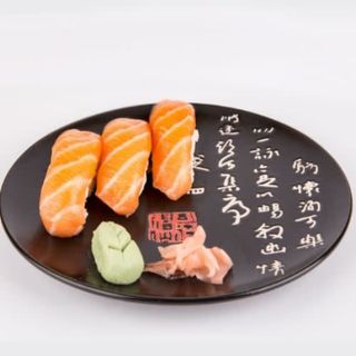 Sushi Salmón (3 Pzs.)