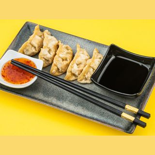 Gyoza chicken