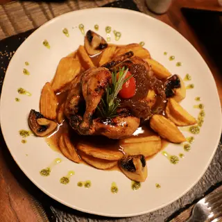 Plat Coquelet Rôti Au Jour