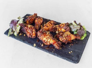 Ración De Alitas A La Barbacoa 6 Uds.