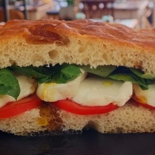 Paninno caprese