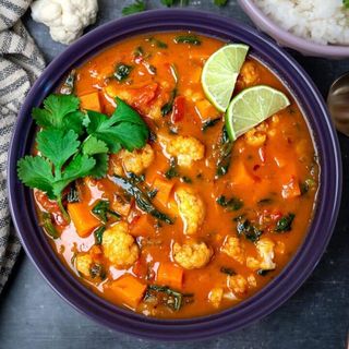 Thai Red Curry: Veg