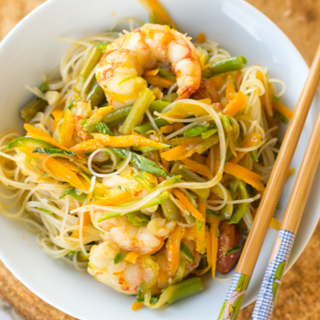 23 Spaghetti di riso con misto di mare 