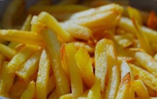 Ración patatas fritas