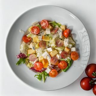 Salată Quattro Formaggi