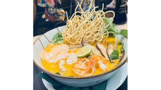 YAM MEN z KURCZAKIEM