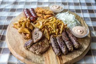 Platou Grill 2-3 persoane  1700gr