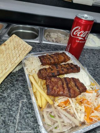 Люля кебаб в боксі 