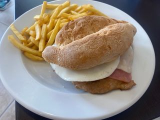 Menu Bifana Completo