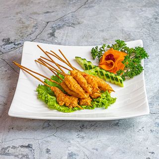 Креветки на шпажках