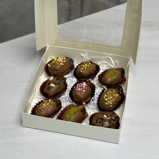 Финики в шоколаде