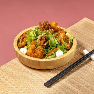 ზღვის პროდუქტების სალათი