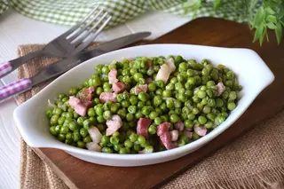Piselli e pancetta