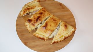 პიცა კალცონე