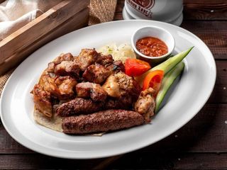 мясное ассорти гриль