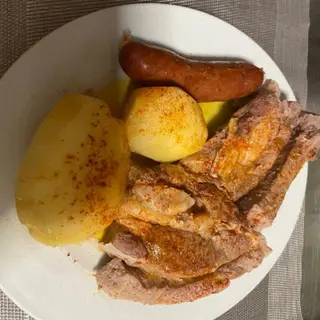 Carne O Caldeiro