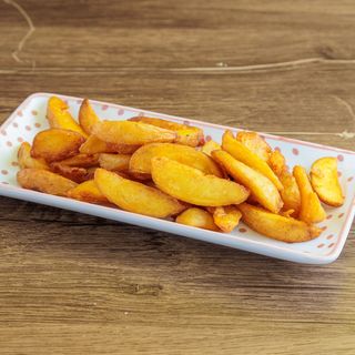 Začinjene kriške krompira