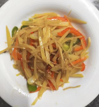 89. Patate alla julienne agropiccanti