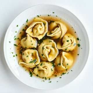 Tortellini in brodo