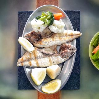 Dourada Grelhada Escalada