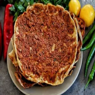 Lahmacun Sólo Carne