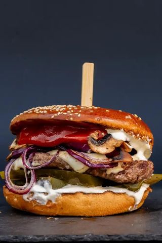 Burger Krakowska Pieczarka
