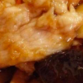 Pollo Con Bambu Y Setas Chinas