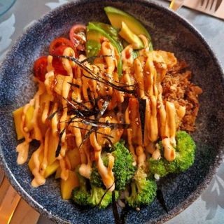 Poke Karaage De Pollo(750ml)