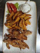 Piletina sa susamom i začinjenim krompirom 350g