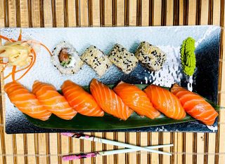 Сьомга сет (11бр-320гр)