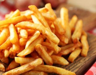 Patatine fritte porzione media