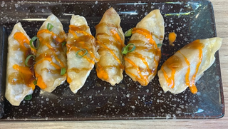 23. Spicy Mayo Gyoza (6 Uds.)