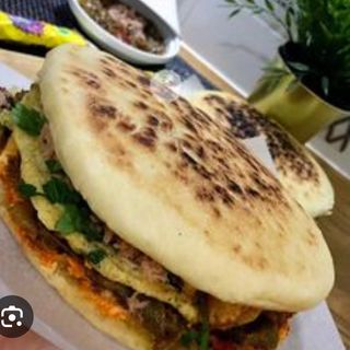 Chapati sahel Salami omelette 