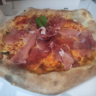 Pizza Romana (30 Cm.)