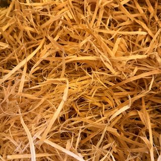 Słoma do pakowania prezentów 