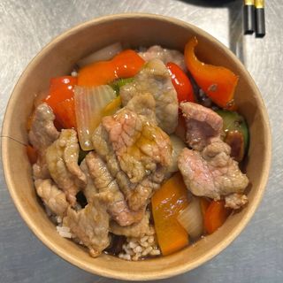 Vitello con verdure Don (grande)