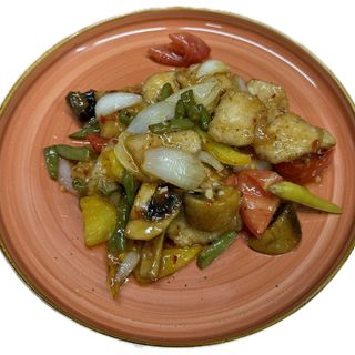 Куриное филе с овощами