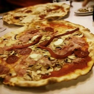 Pizza Tamontina (33 Cm.)