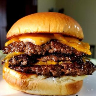 Menu Classic Smashed Burger Black-Angus 
