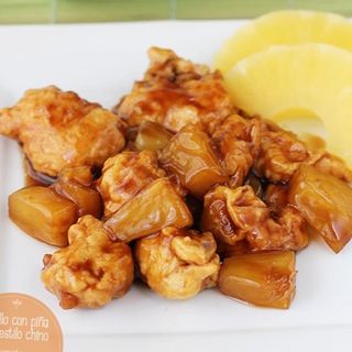 Pollo Con Piña