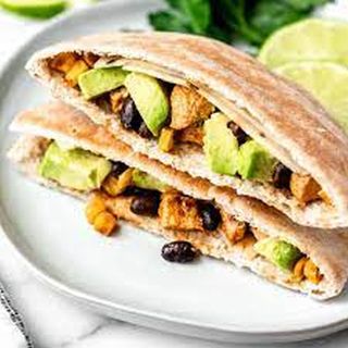 Chicken and Avocado Pita
