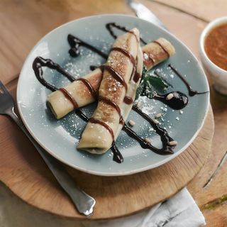 Млинці з вишнею та маком (180г)