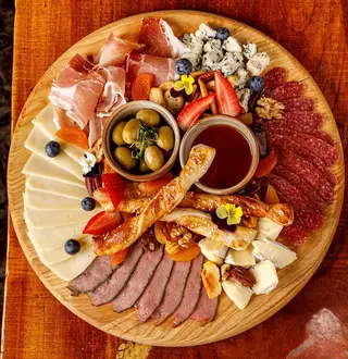 Antipasti la vin