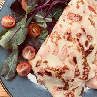 Млинець з шинкою