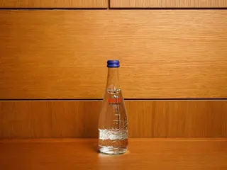 Evian газована (330ml)