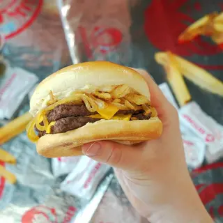 Menú Hamburguesa Con Patatas Y Refresco