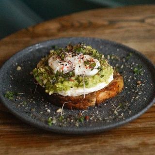 Авокадо Тост