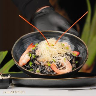 Pâtes Noires à l'Encre de Seiche