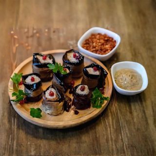 ბადრიჯანი ნიგვზით